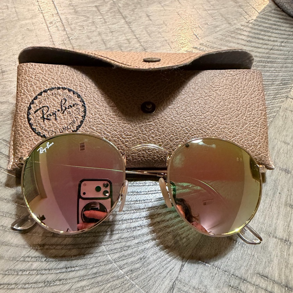 Ray-Ban Mirror RB3447 Round Sunglasses